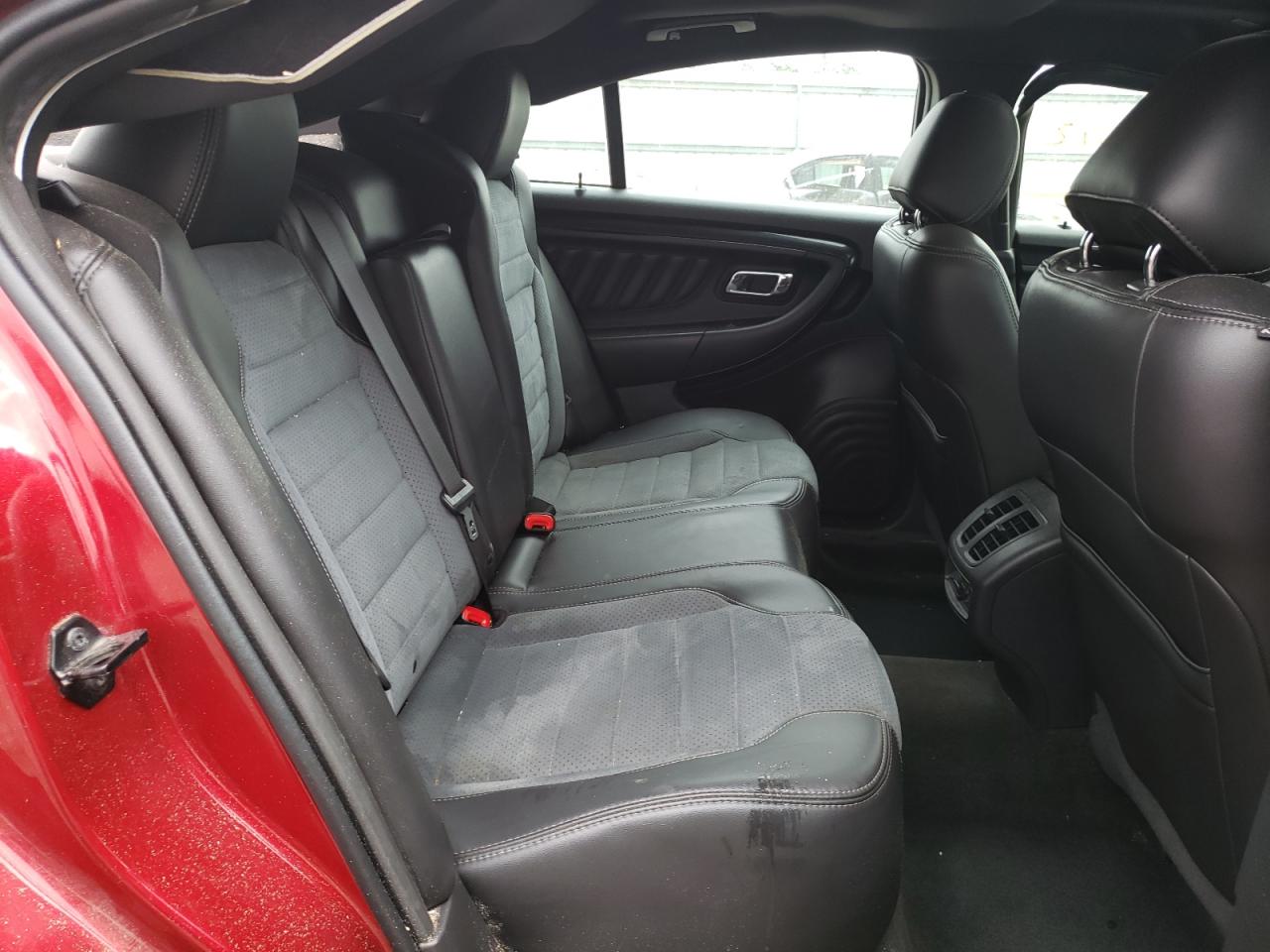 Photo 6 from auction – 2014 FORD TAURUS SHO with VIN 1FAHP2KT5EG164365