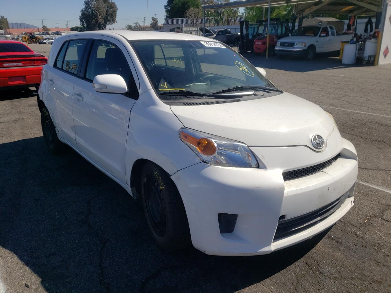 Zdjęcie 1 z aukcji – 2011 TOYOTA SCION XD z VIN JTKKU4B40B1014927