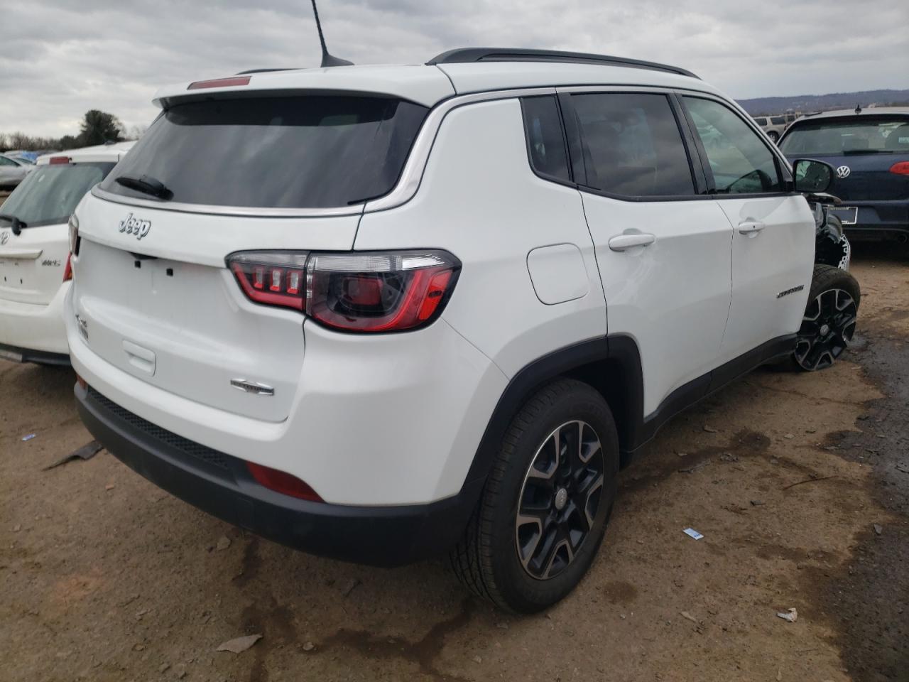 صورة رقم 4 من المزاد - 2022 JEEP COMPASS LA مع VIN 3C4NJDBB7NT135821