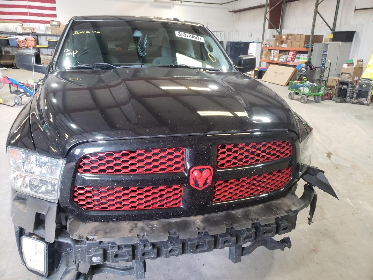 Photo 9 from auction – 2016 RAM 1500 ST with VIN 3C6JR7AT1GG308030