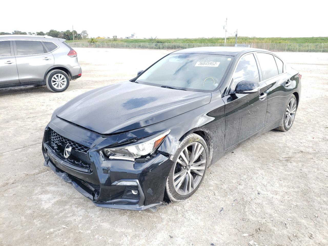 Photo 2 from auction – 2018 INFINITI Q50 LUXE with VIN JN1EV7AP1JM351735