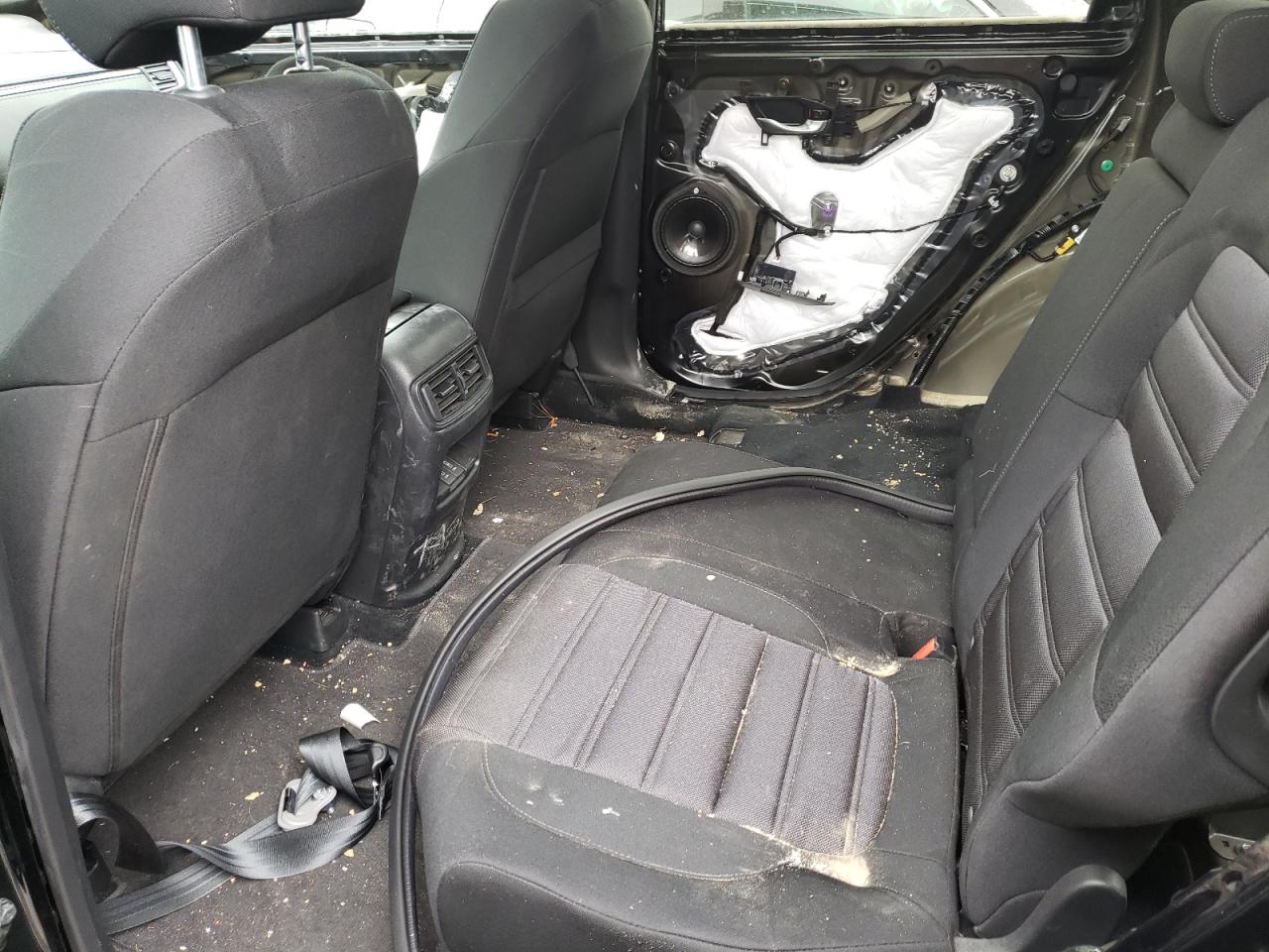 Photo 6 from auction – 2019 HONDA CR-V EX with VIN 2HKRW2H59KH634012