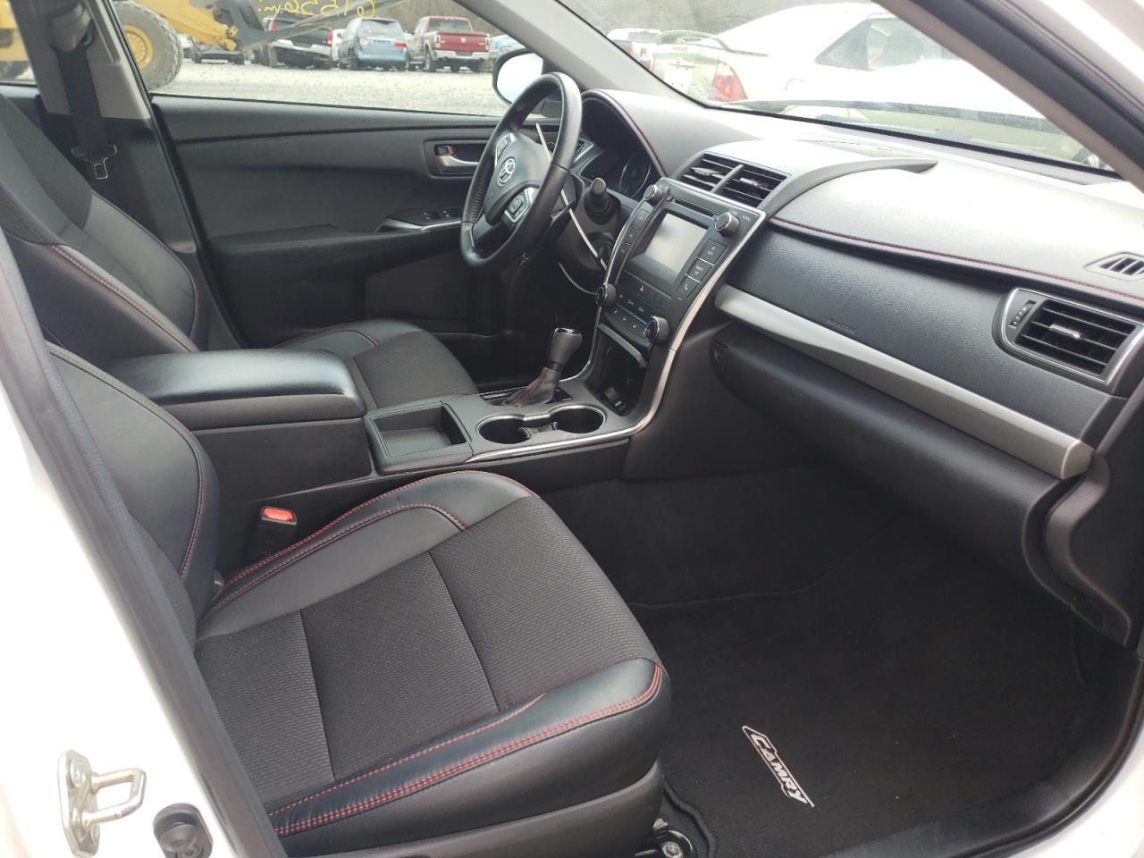 Photo 5 from auction – 2016 TOYOTA CAMRY LE with VIN 4T1BF1FK6GU166236