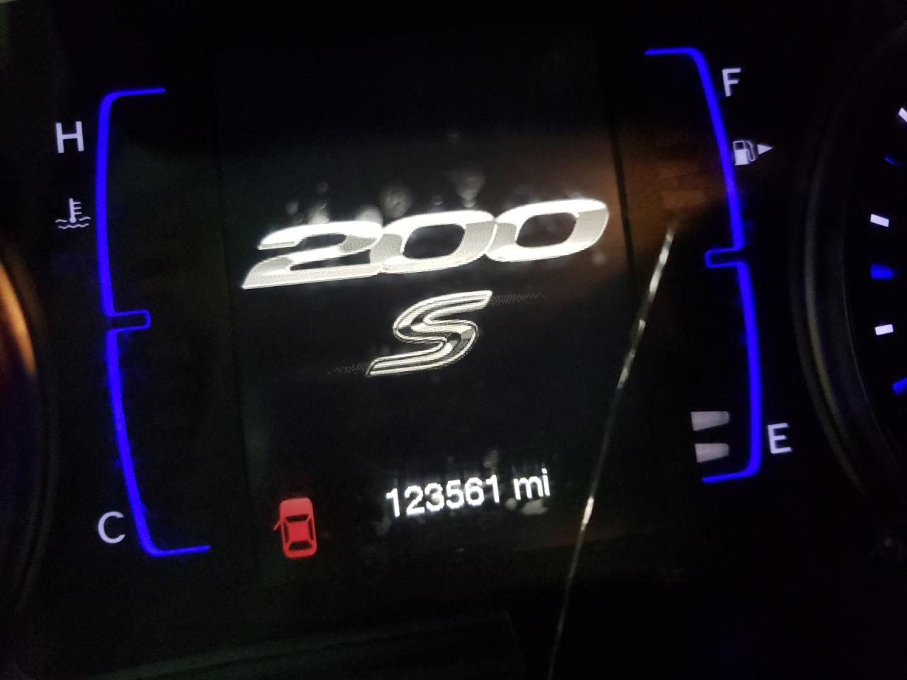 Photo 8 from auction – 2016 CHRYSLER 200 S with VIN 1C3CCCBB6GN137854