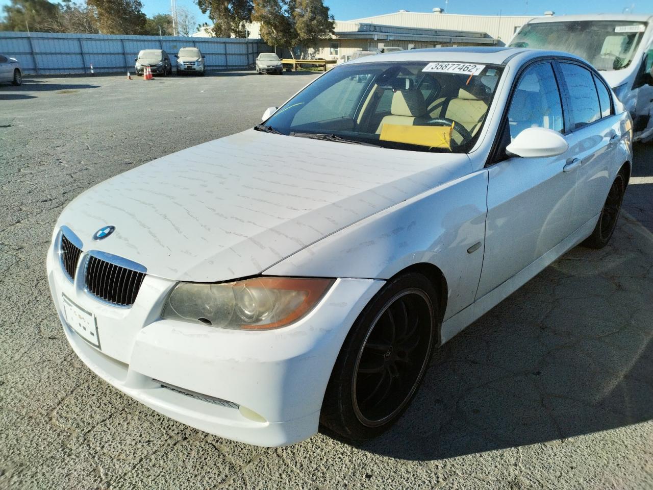 Photo 2 from auction – 2006 BMW 325 I with VIN WBAVB13526KX48451