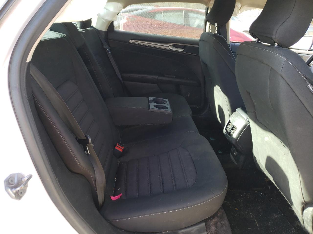 Photo 6 from auction – 2017 FORD FUSION SE with VIN 3FA6P0H74HR148659