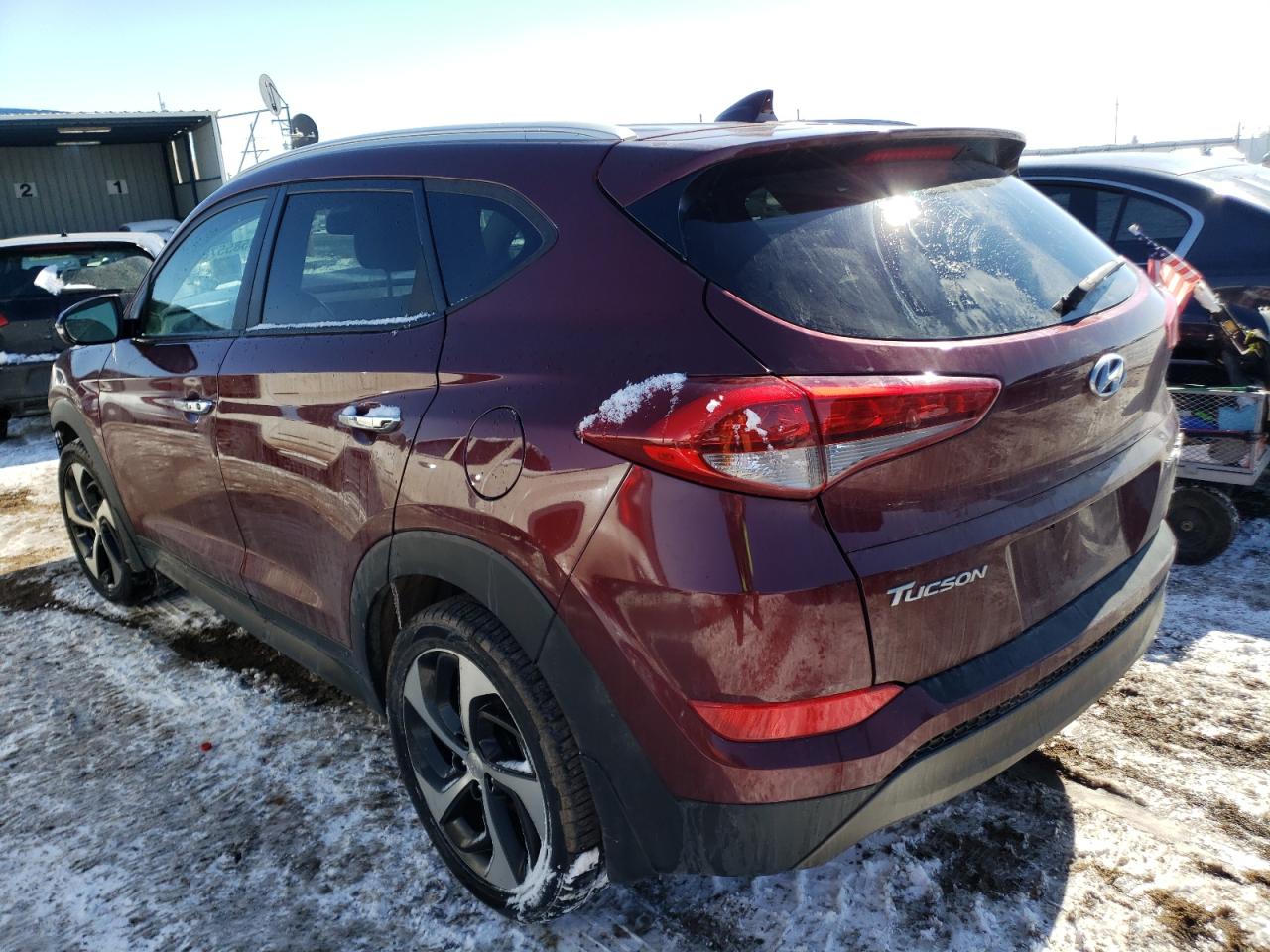 Photo 3 from auction – 2016 HYUNDAI TUCSON LIM with VIN KM8J3CA27GU124374