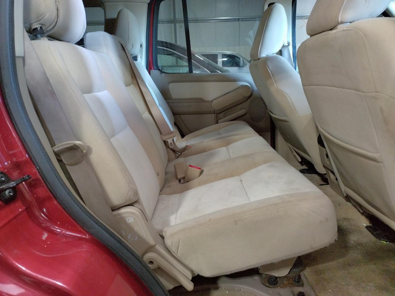 صورة رقم 6 من المزاد - 2010 FORD EXPLORER X مع VIN 1FMEU6DE9AUA19669