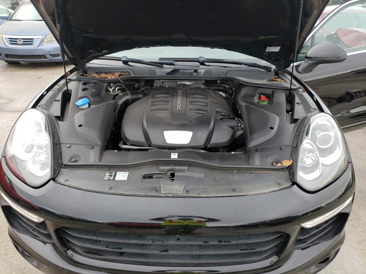 Photo 7 from auction – 2015 PORSCHE CAYENNE with VIN WP1AF2A26FLA30480