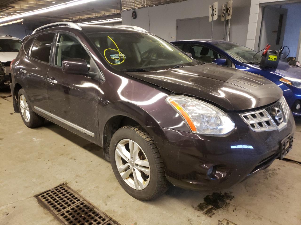 NISSAN ROGUE S 2013 with VIN JN8AS5MV2DW618994 - Photo from auction