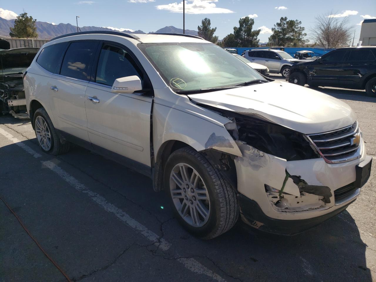 CHEVROLET TRAVERSE L 2015 with VIN 1GNKRGKD5FJ265742 - Photo from auction