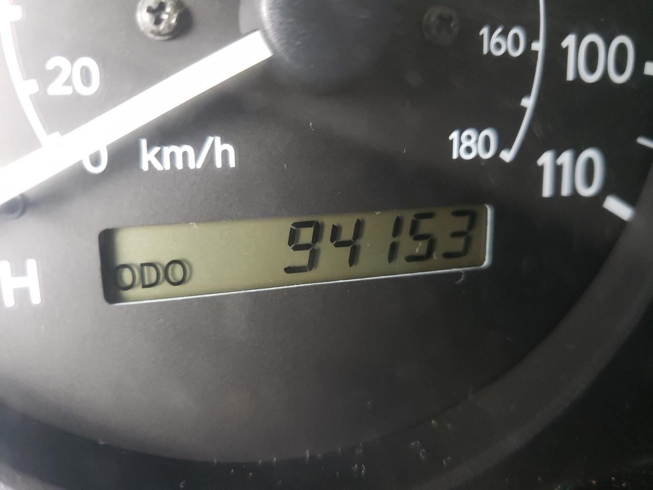 Photo 8 from auction – 1999 TOYOTA COROLLA with VIN 2T1BR18E1XC216492
