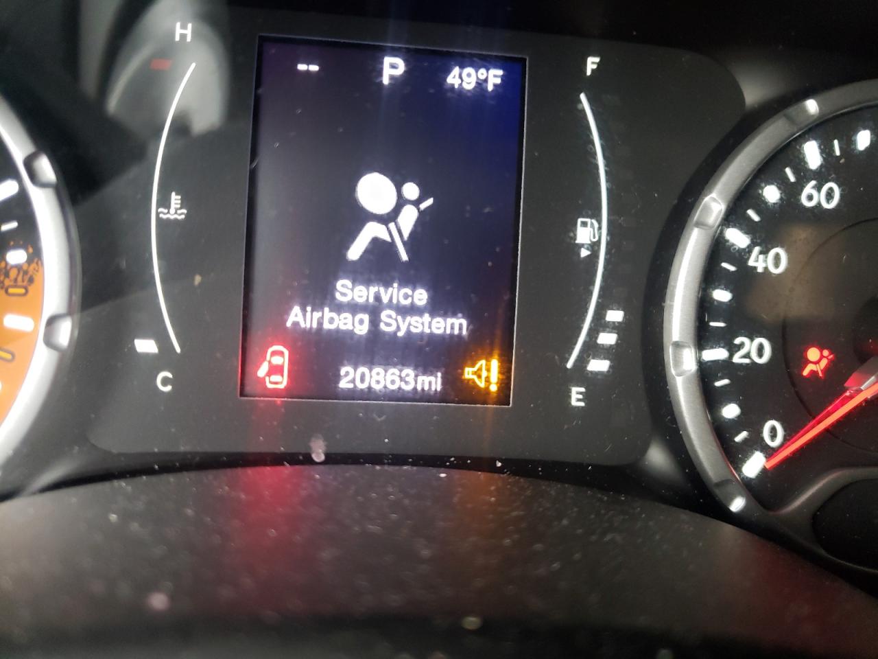 Photo 8 from auction – 2015 JEEP RENEGADE L with VIN ZACCJBBT0FPB73409