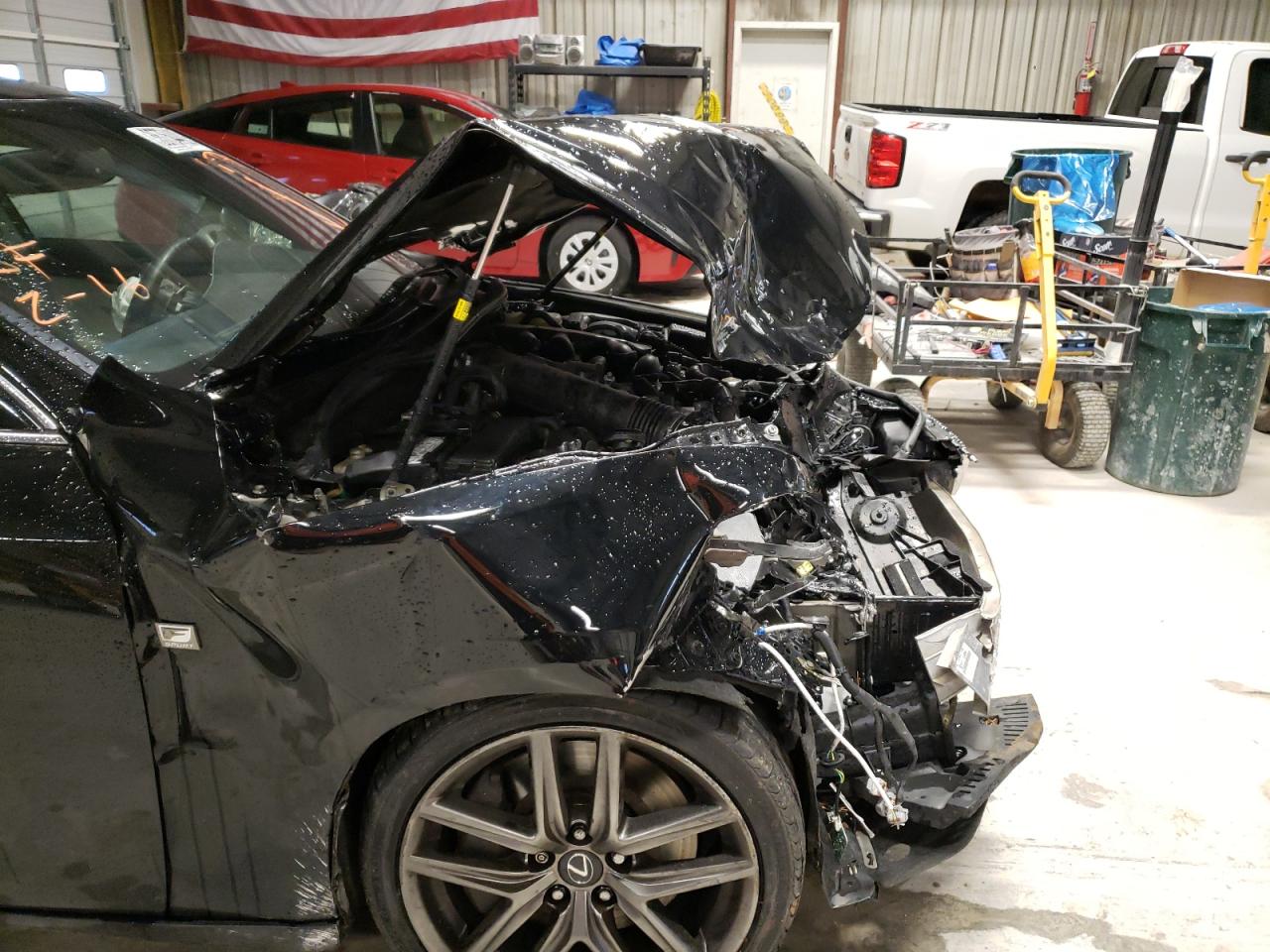 Photo 9 from auction – 2016 LEXUS IS 350 with VIN JTHBE1D24G5026754