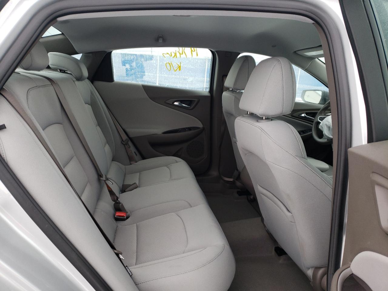 Photo 6 from auction – 2021 CHEVROLET MALIBU LS with VIN 1G1ZB5ST6MF006175