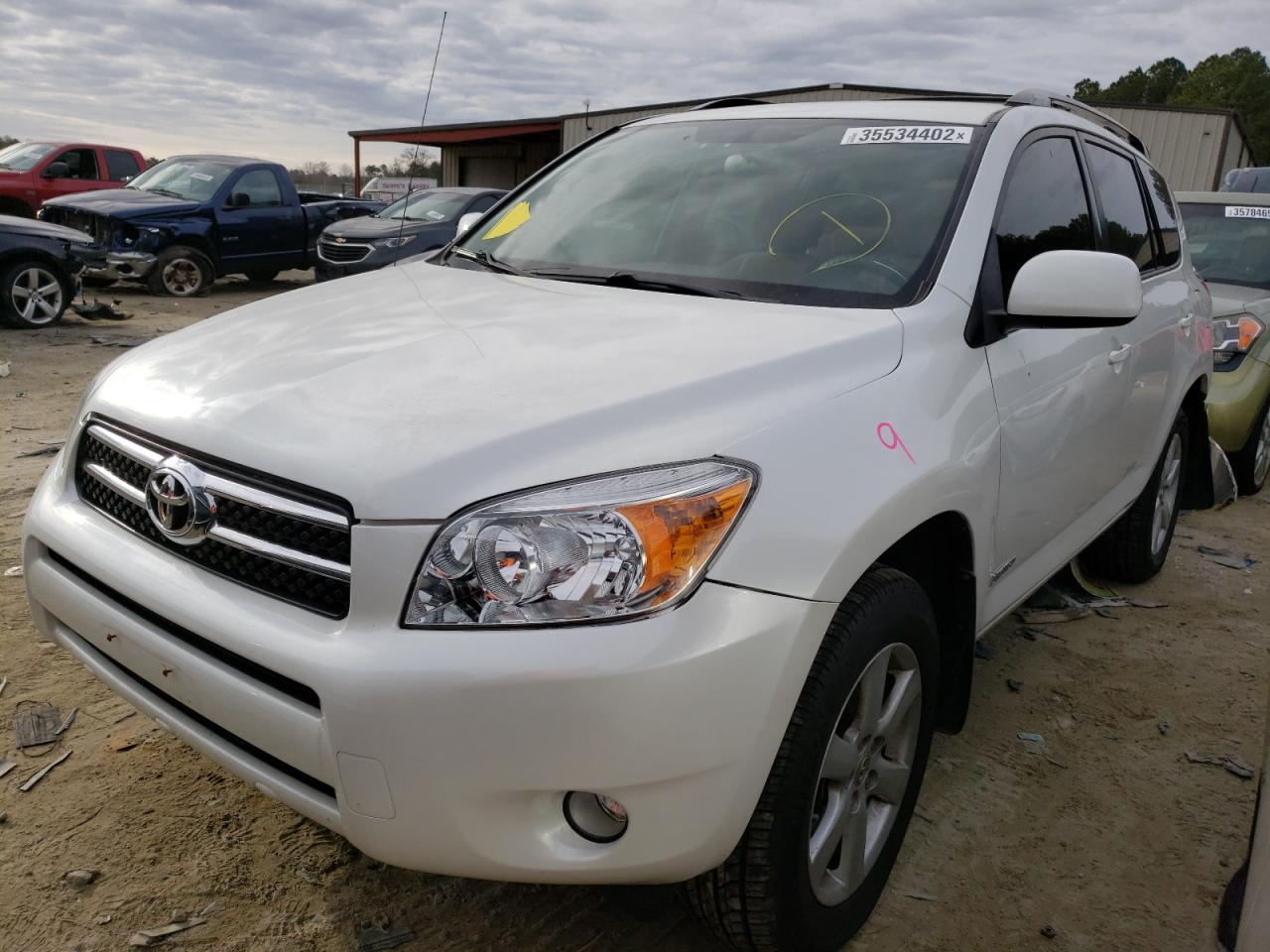 Photo 2 from auction – 2008 TOYOTA RAV4 LIMIT with VIN JTMBK31V585040877
