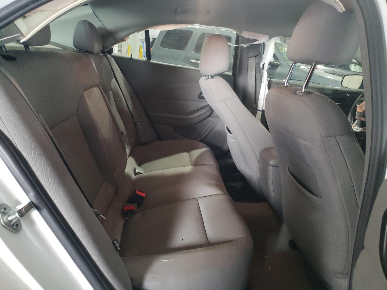 Photo 6 from auction – 2014 CHEVROLET MALIBU LS with VIN 1G11A5SL8EF279023