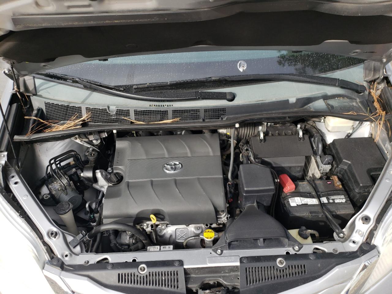 Photo 7 from auction – 2015 TOYOTA SIENNA LE with VIN 5TDKK3DC9FS584736