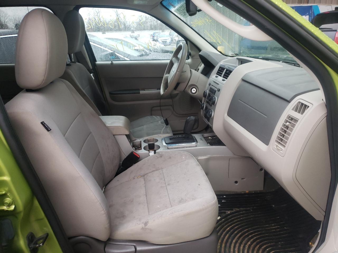 Photo 5 from auction – 2011 FORD ESCAPE XLT with VIN 1FMCU0D70BKC22887