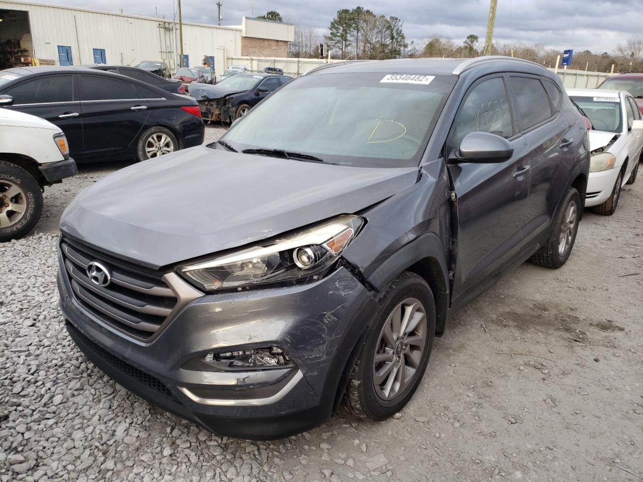 Photo 2 from auction – 2016 HYUNDAI TUCSON with VIN KM8J33A47GU124134