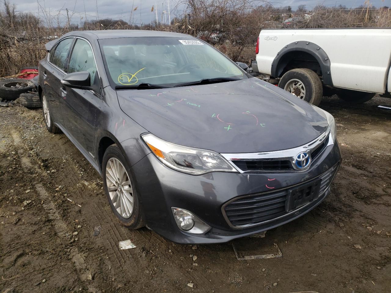 TOYOTA AVALON HYB 2015 with VIN 4T1BD1EB8FU038358 - Photo from auction