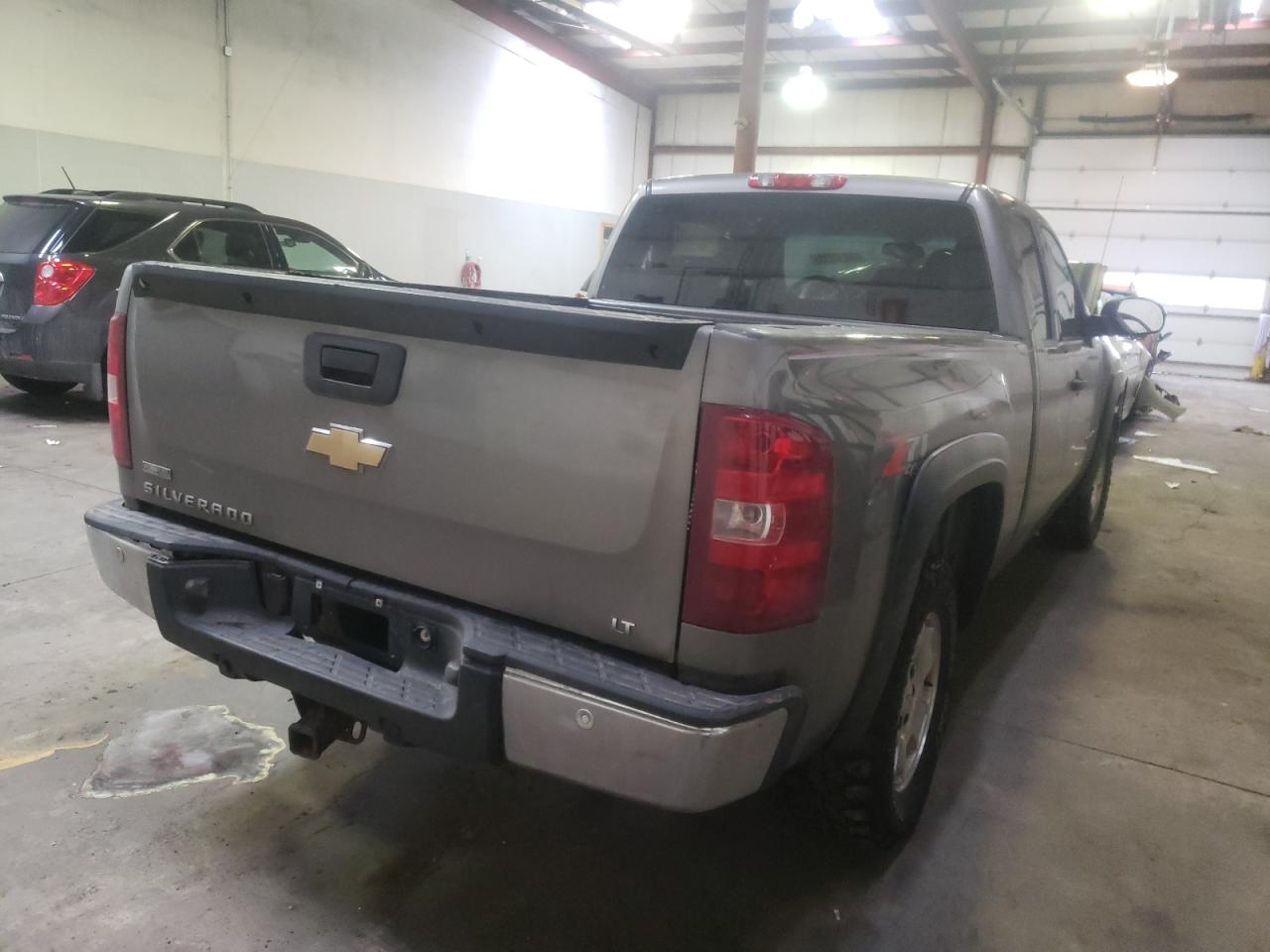 Photo 4 from auction – 2008 CHEVROLET SILVERADO with VIN 1GCEK19058Z236045