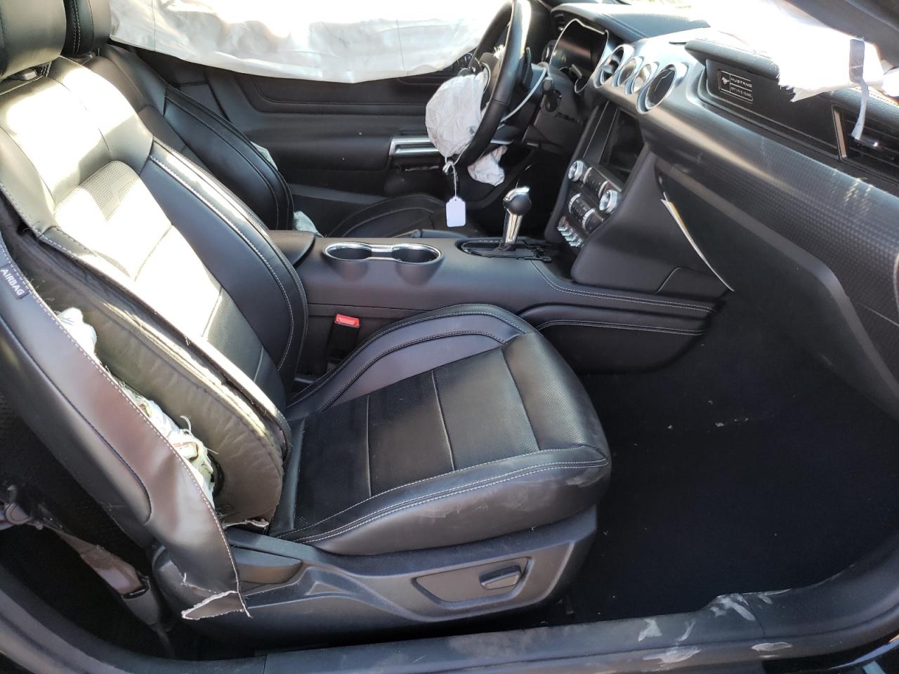 Photo 5 from auction – 2020 FORD MUSTANG GT with VIN 1FA6P8CF0L5145752