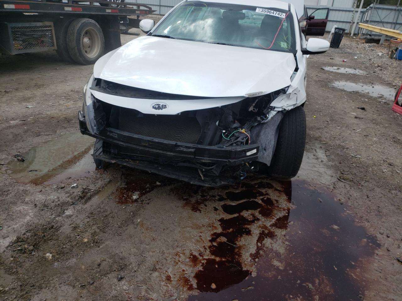 Photo 9 from auction – 2013 KIA OPTIMA EX with VIN 5XXGN4A77DG142336