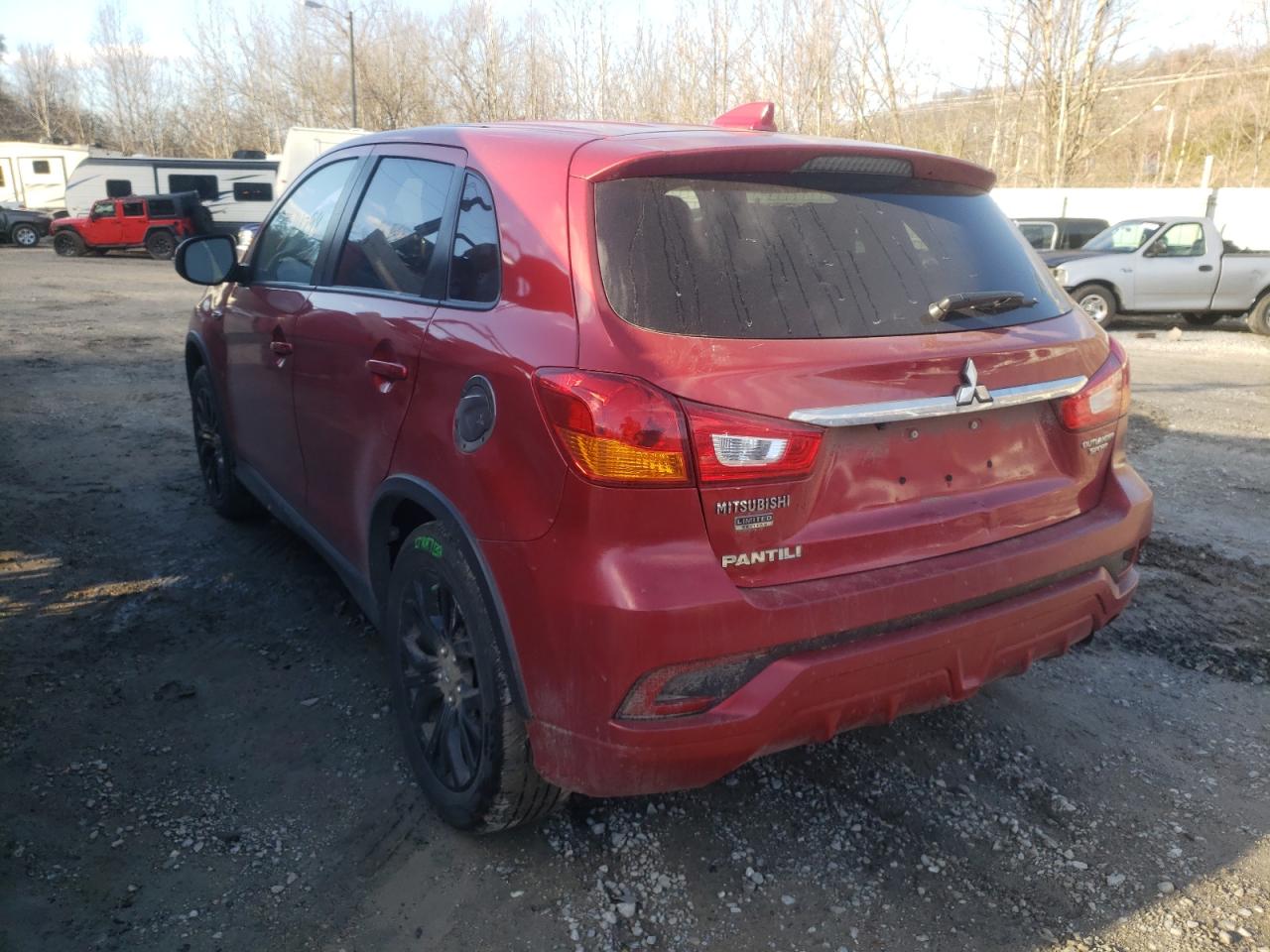 Photo 3 from auction – 2018 MITSUBISHI OUTLANDER with VIN JA4AR3AU8JU015668