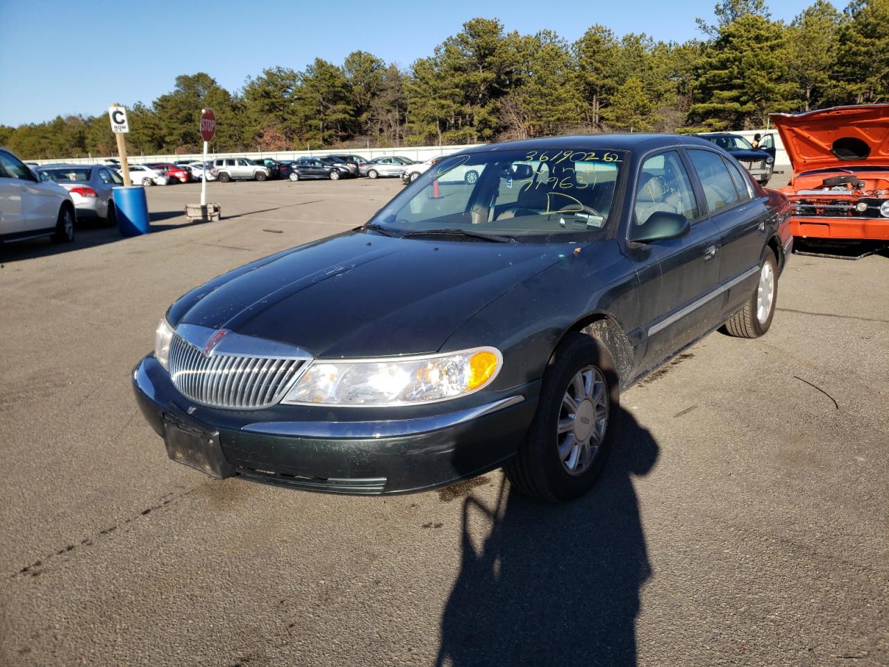 Photo 2 from auction – 1999 LINCOLN CONTINENTA with VIN 1LNHM97V6XY719631