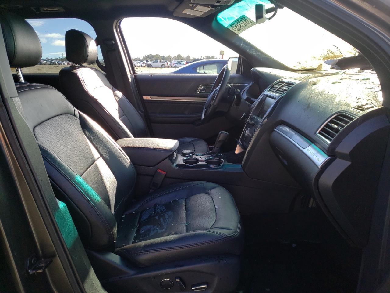 Photo 5 from auction – 2016 FORD EXPLORER S with VIN 1FM5K8GT1GGB69424
