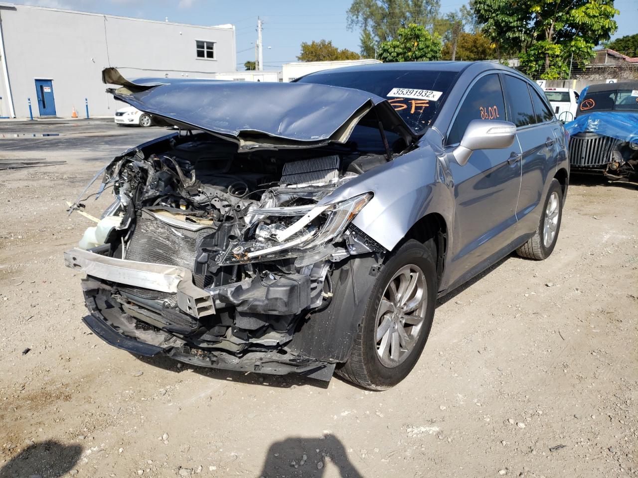 Photo 2 from auction – 2016 ACURA RDX TECHNO with VIN 5J8TB3H57GL002962