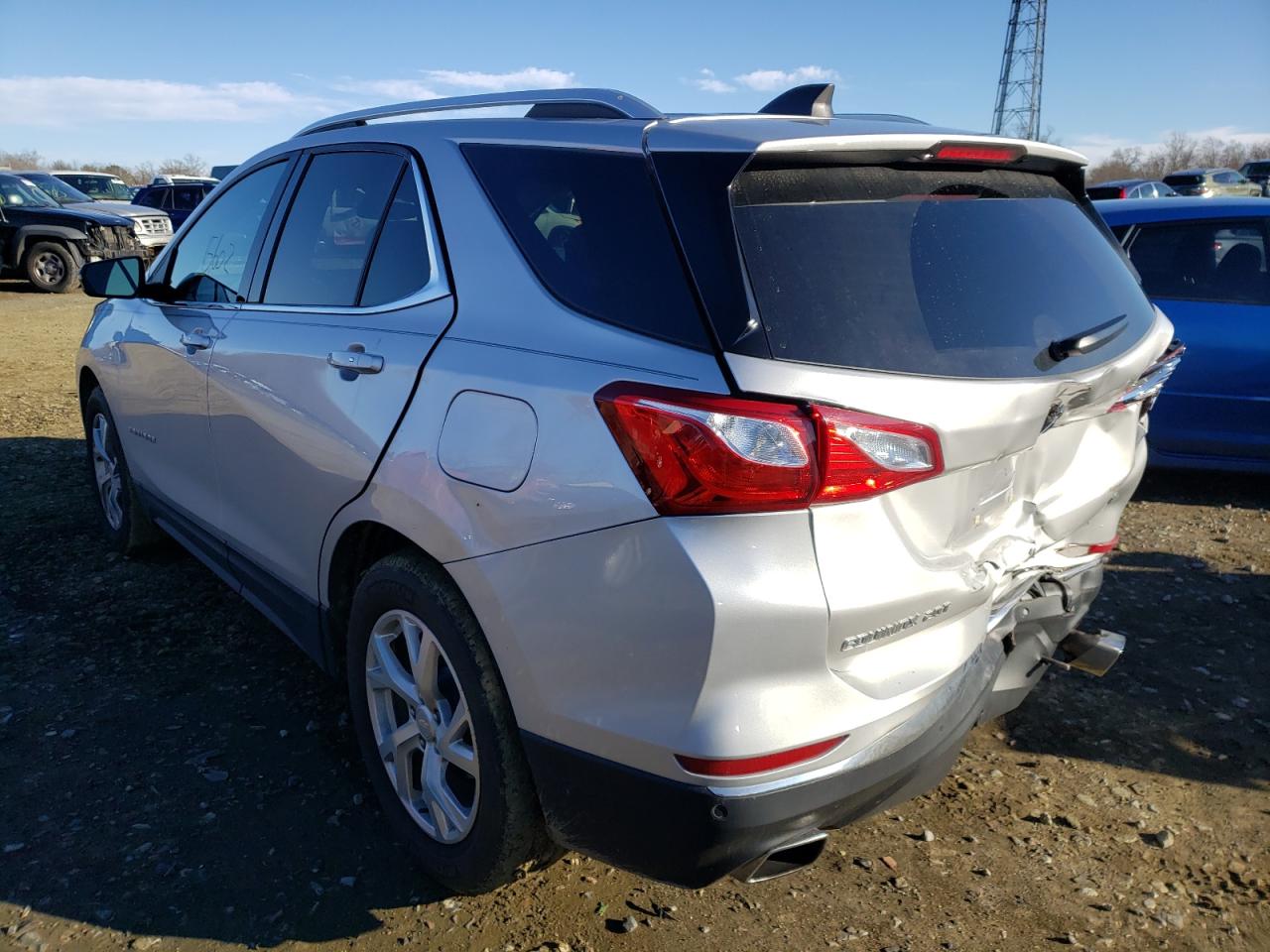 Photo 3 from auction – 2019 CHEVROLET EQUINOX LT with VIN 3GNAXLEX7KS635145