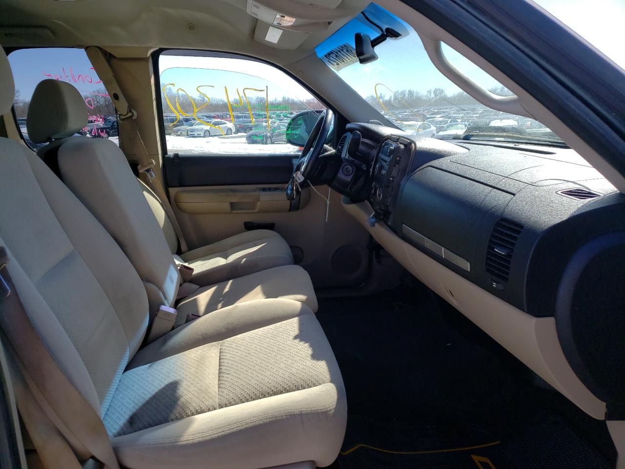Photo 5 from auction – 2008 CHEVROLET SILVERADO with VIN 2GCEC19C081133518