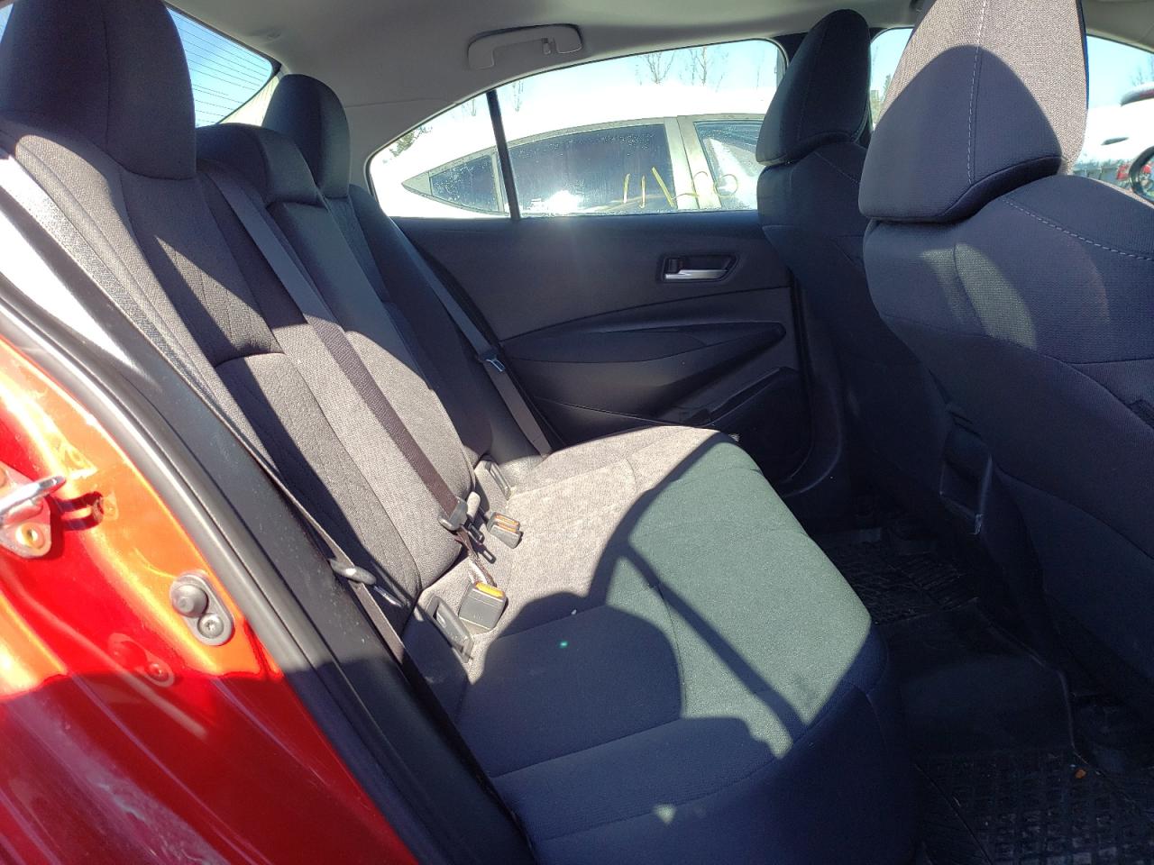 Photo 6 from auction – 2020 TOYOTA COROLLA LE with VIN 5YFBPRBE2LP064830