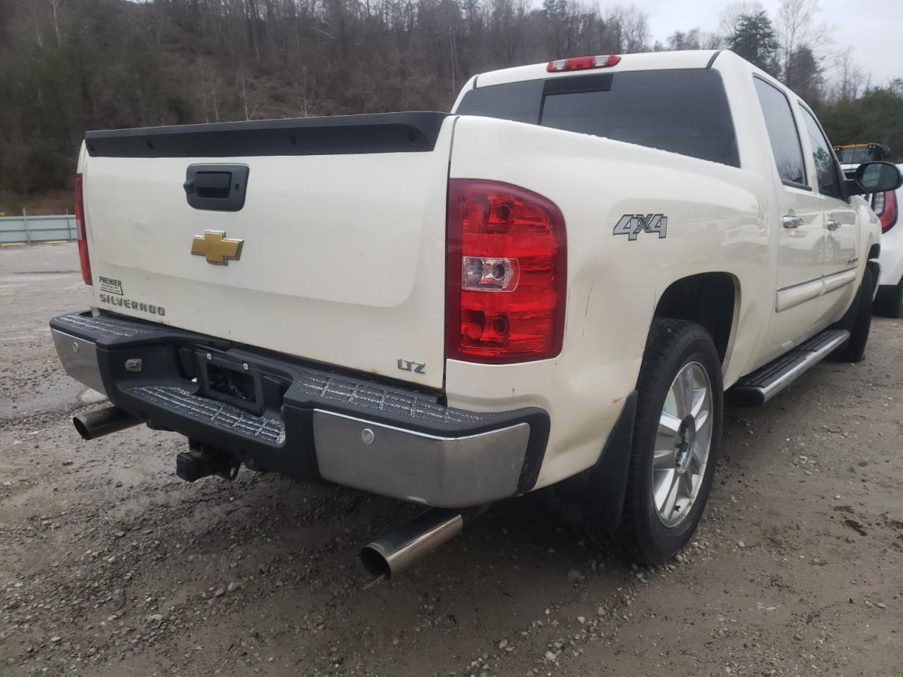 Photo 4 from auction – 2013 CHEVROLET SILVERADO with VIN 3GCPKTE78DG264228