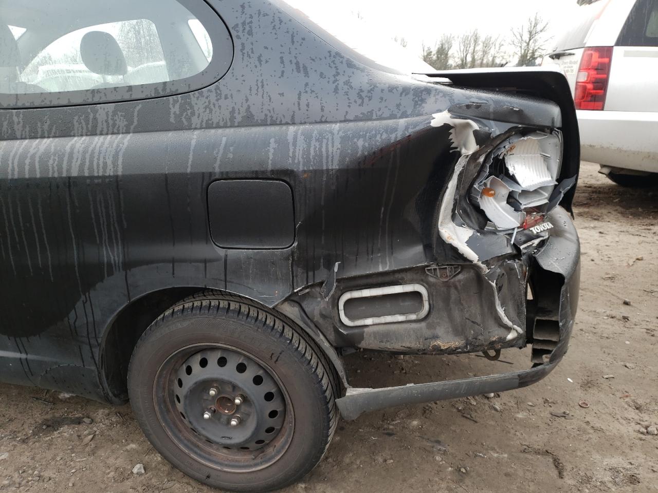Photo 9 from auction – 2002 TOYOTA ECHO with VIN JTDAT123720257359