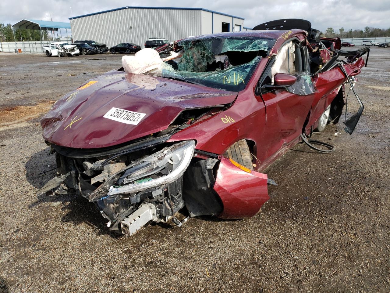Photo 2 from auction – 2015 CHRYSLER 200 S with VIN 1C3CCCBB3FN579019