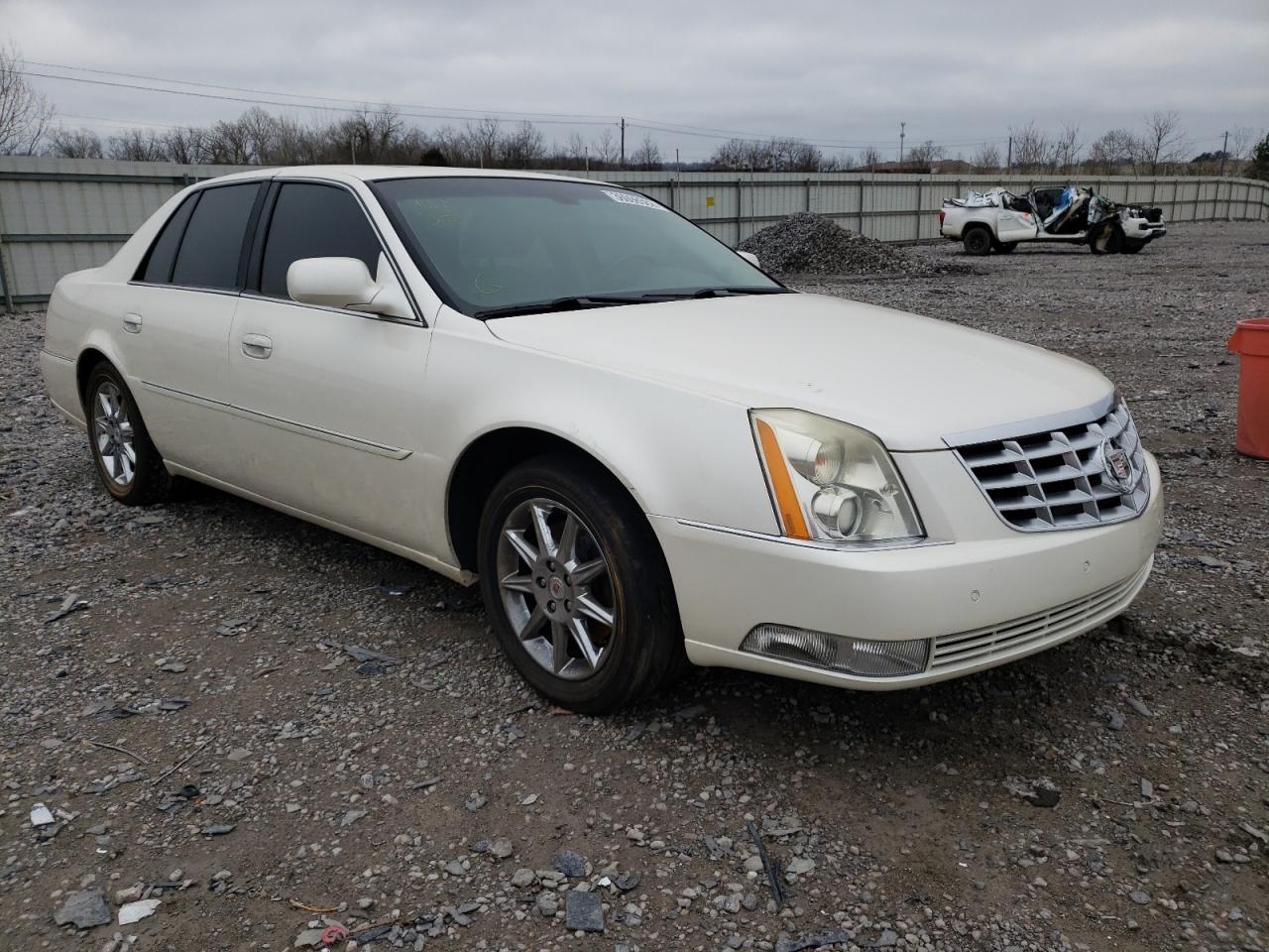 CADILLAC DTS LUXURY 2011 with VIN 1G6KD5E62BU106830 - Photo from auction