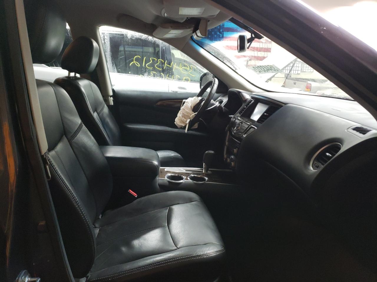 Photo 5 from auction – 2013 NISSAN PATHFINDER with VIN 5N1AR2MN5DC663818