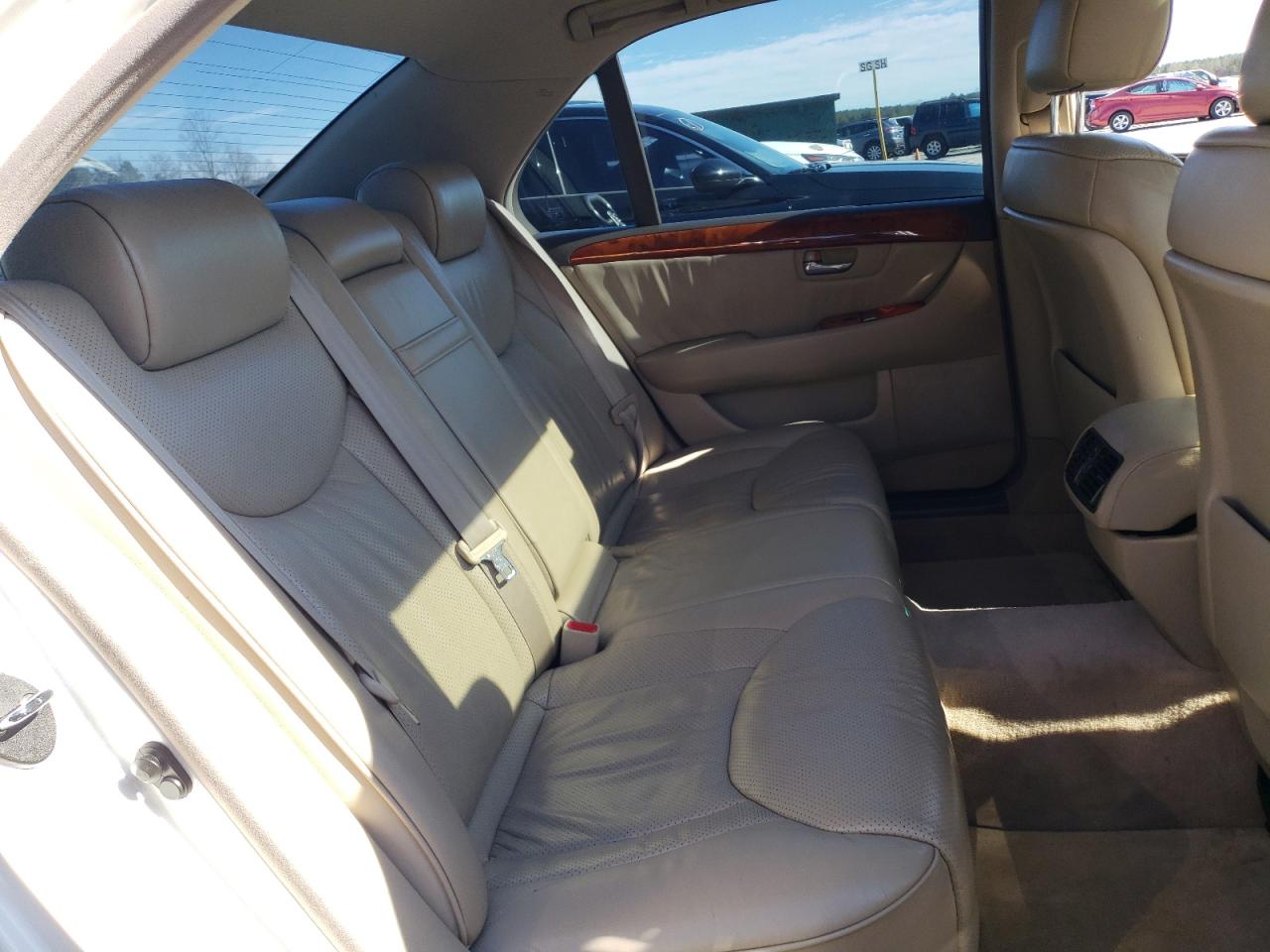 Photo 6 from auction – 2003 LEXUS LS 430 with VIN JTHBN30F230108817