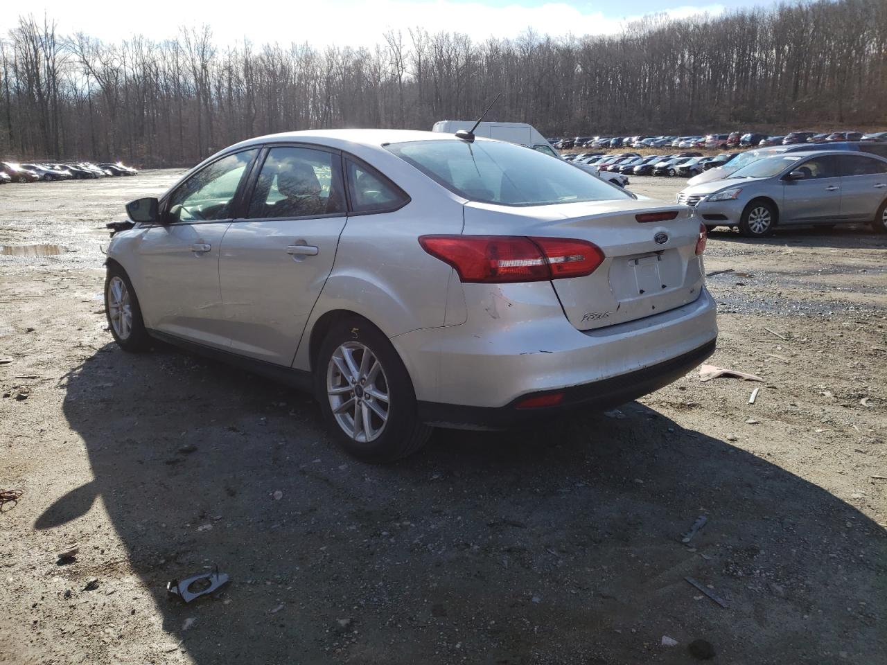 Photo 3 from auction – 2018 FORD FOCUS SE with VIN 1FADP3F25JL308813