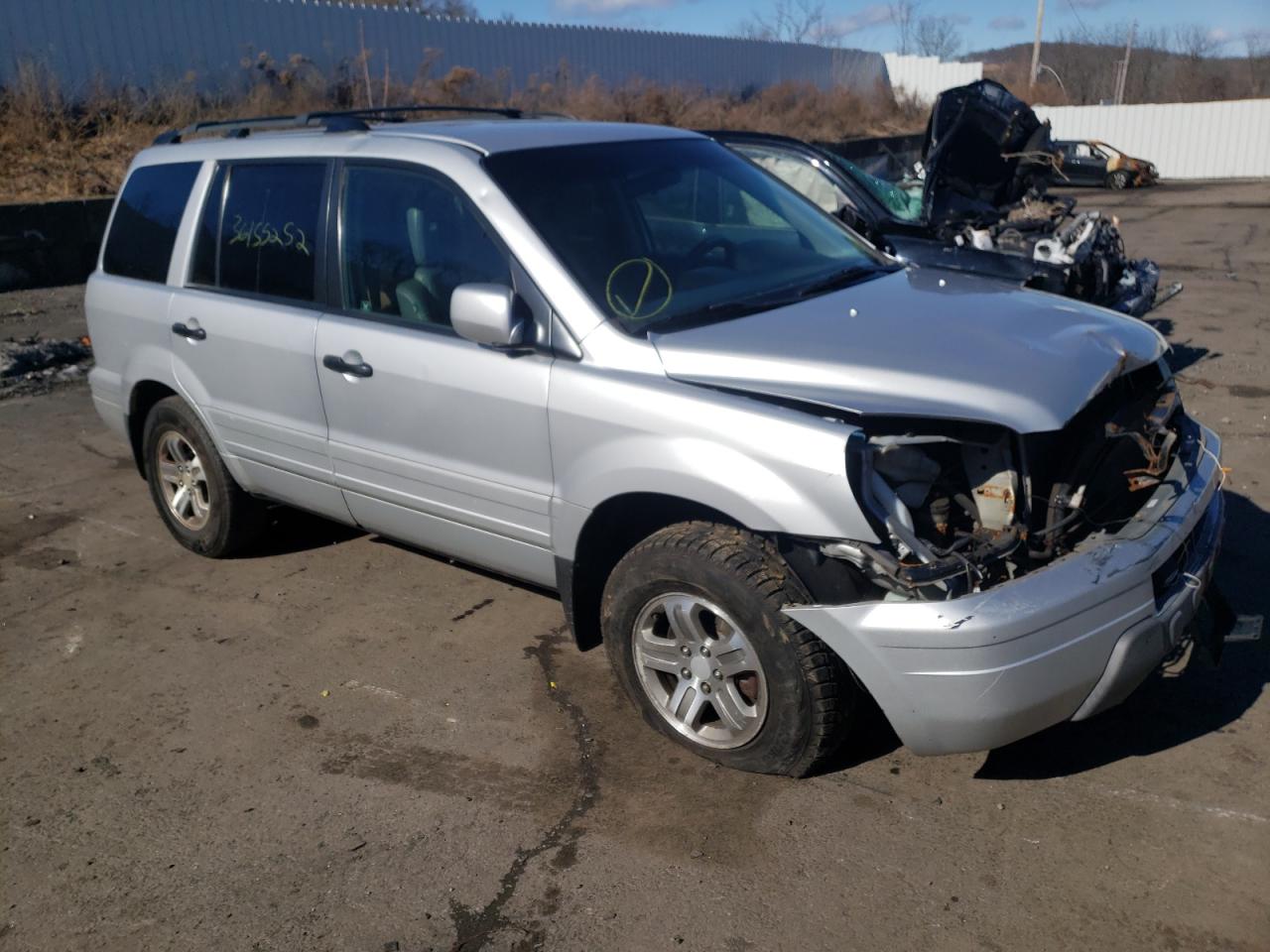 HONDA PILOT EXL 2003 with VIN 2HKYF18733H586368 - Photo from auction
