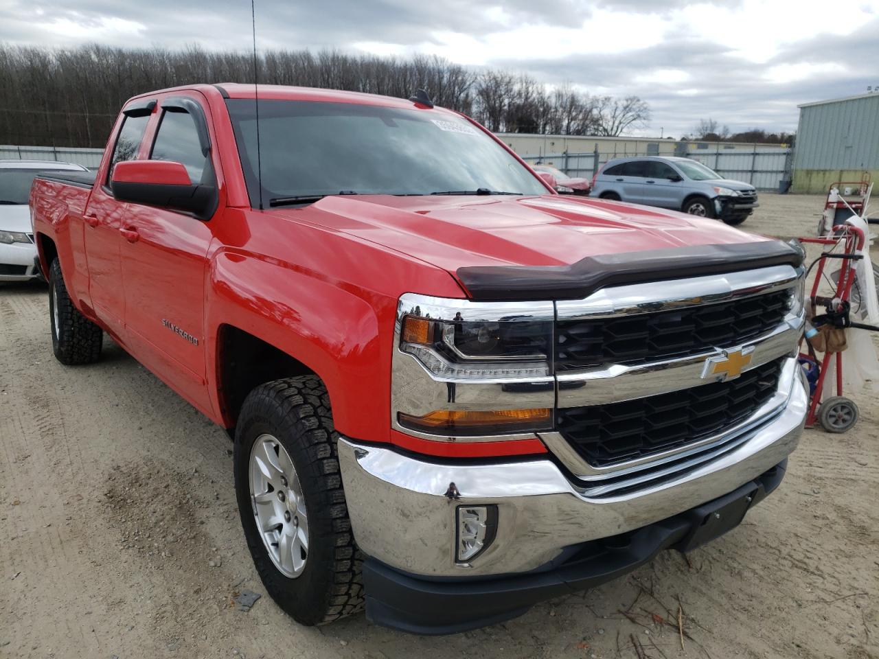 CHEVROLET SILVERADO 2016 with VIN 1GCVKREC6GZ205366 - Photo from auction