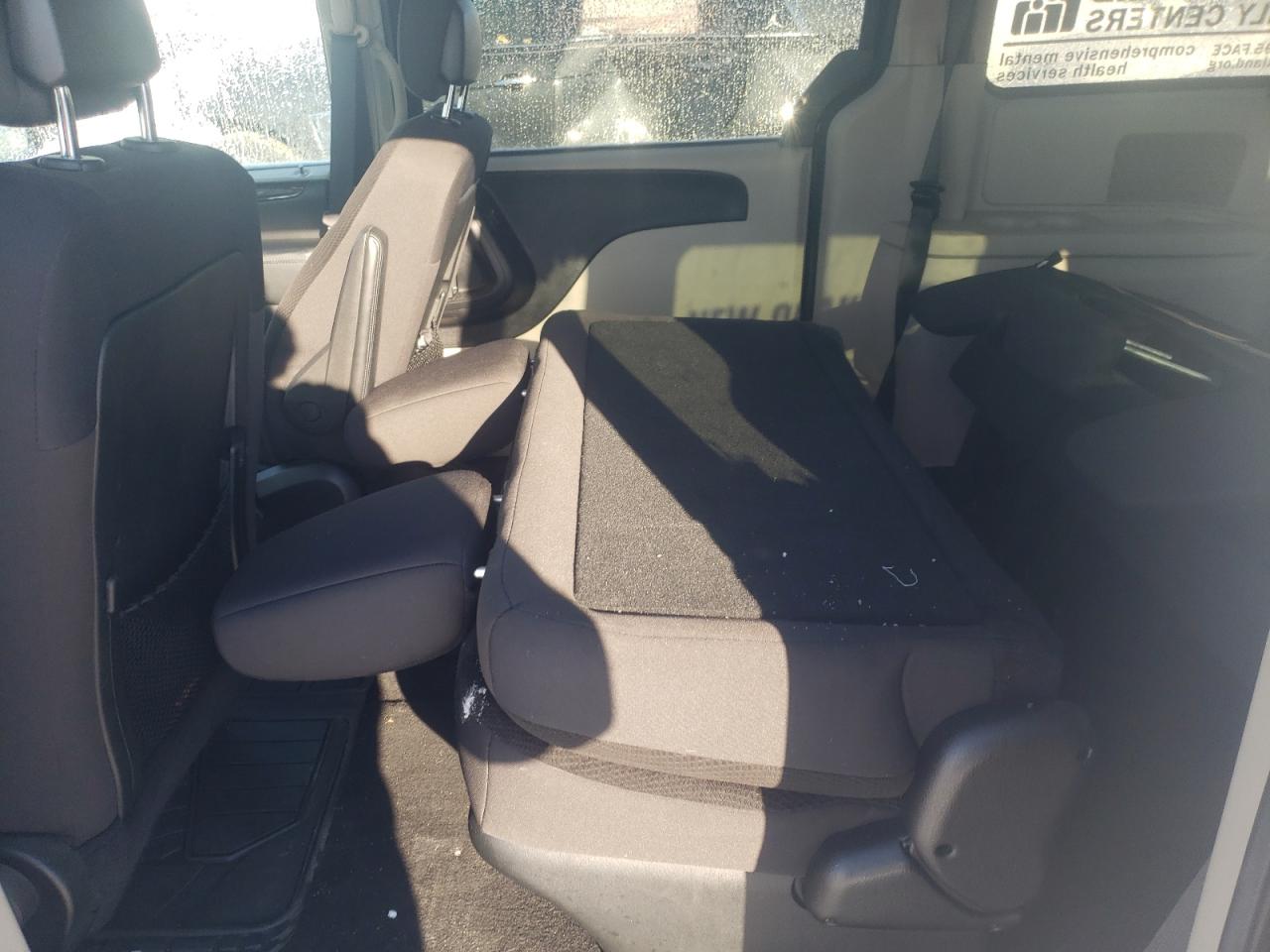 Photo 6 from auction – 2017 DODGE GRAND CARA with VIN 2C4RDGBG7HR756358