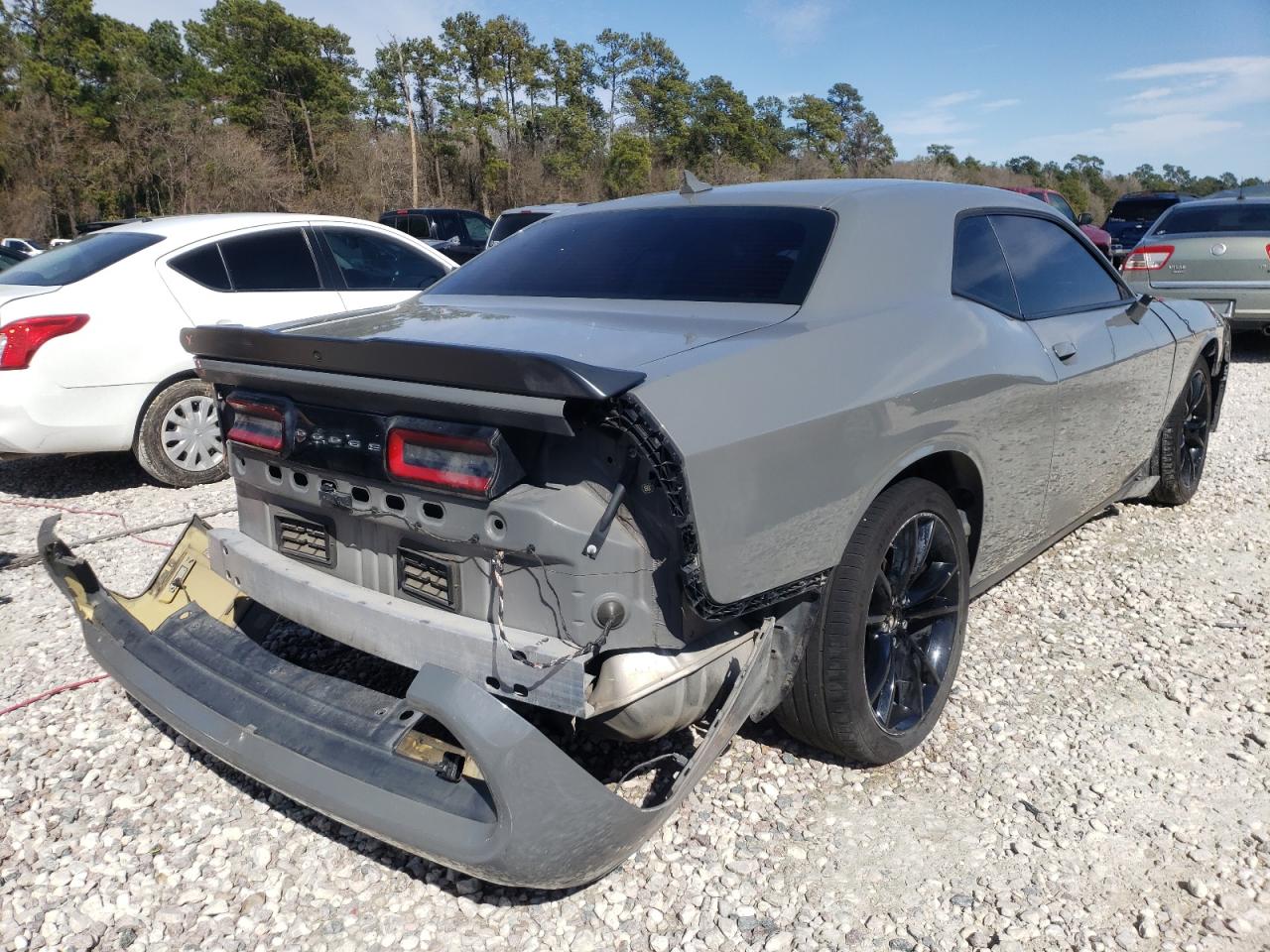 Photo 4 from auction – 2017 DODGE CHALLENGER with VIN 2C3CDZAG8HH532044
