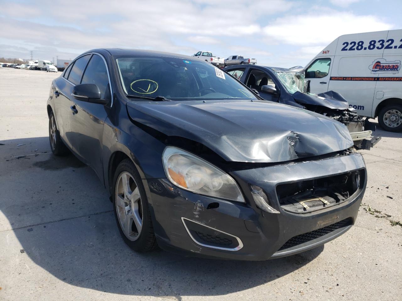 Photo 1 from auction – 2013 VOLVO S60 T5 with VIN YV1612FS2D2203200