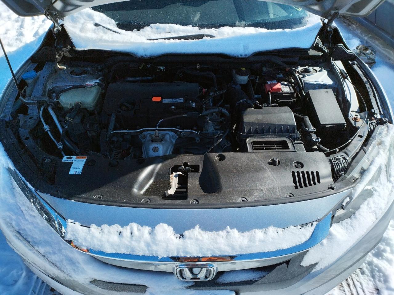 Photo 7 from auction – 2016 HONDA CIVIC LX with VIN 19XFC2F53GE240354