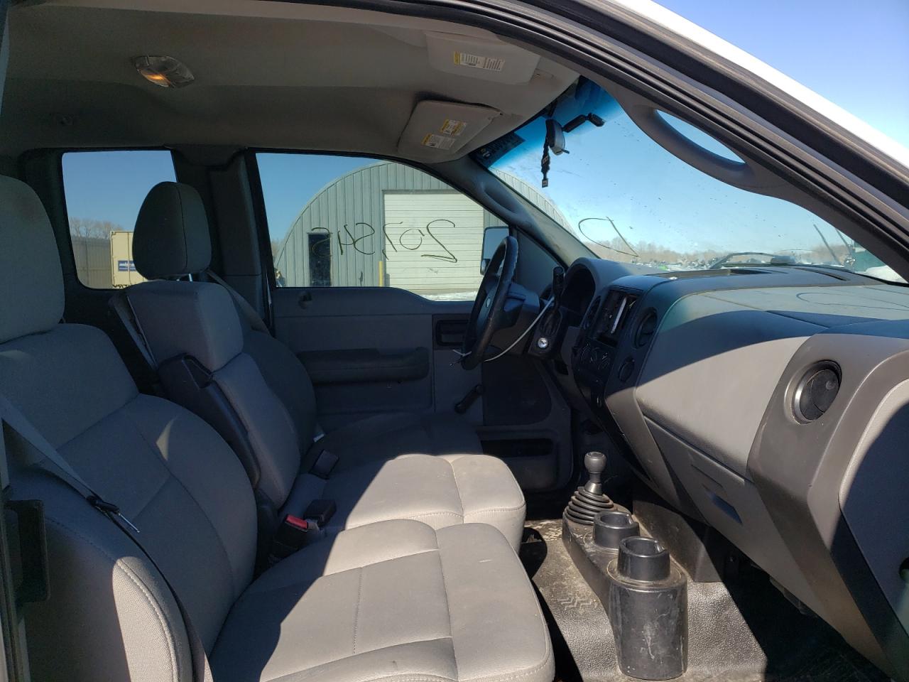 Photo 5 from auction – 2007 FORD F-150 with VIN 1FTRX14W97FB50526