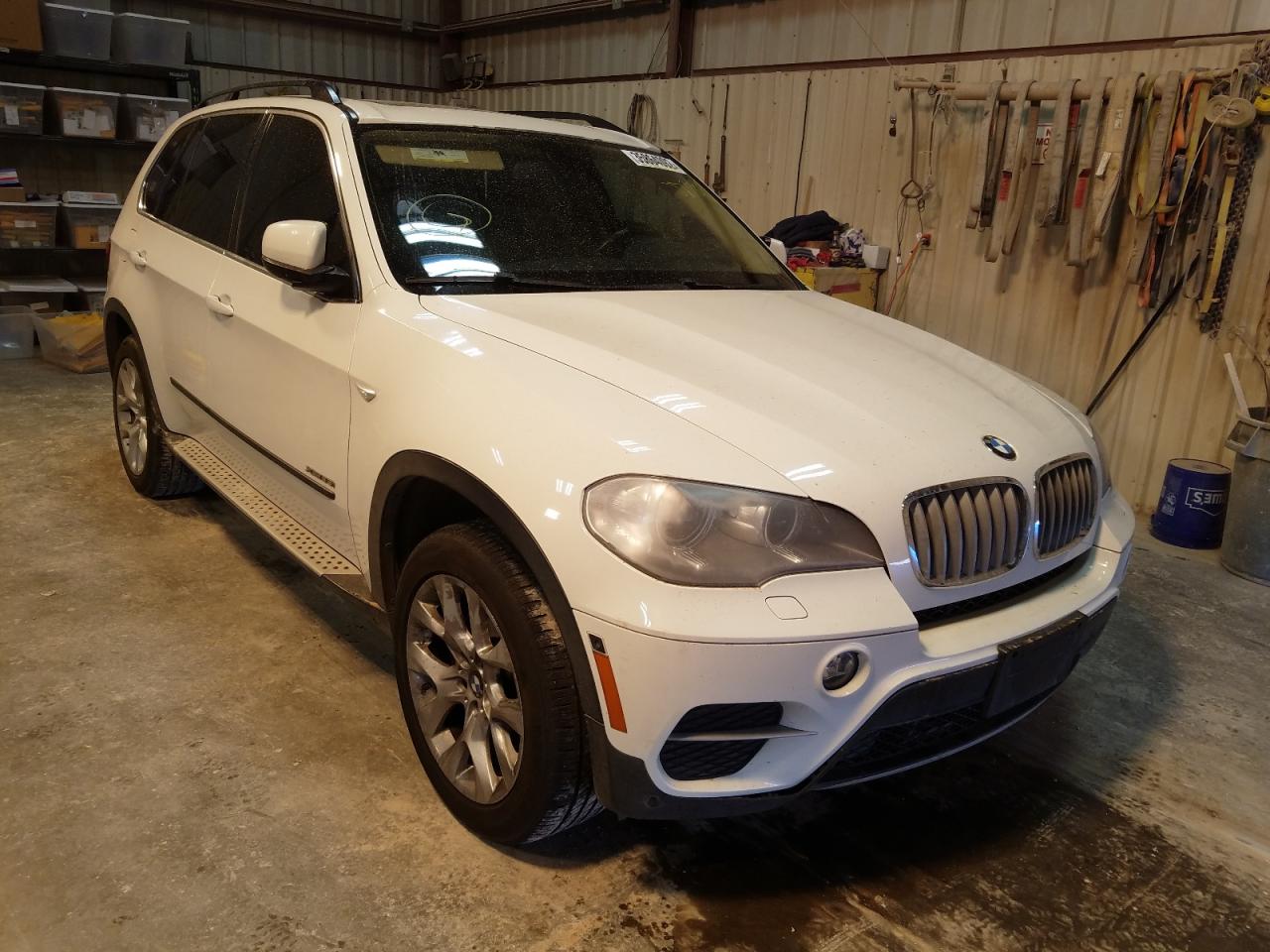 BMW X5 XDRIVE3 2013 with VIN 5UXZV4C58D0B21079 - Photo from auction